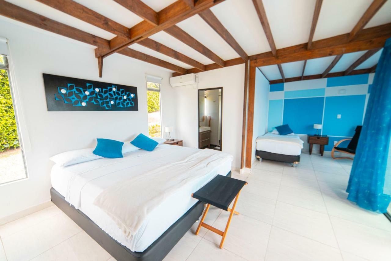 Hotel Syvanna Wellness And Spa Cerritos ภายนอก รูปภาพ