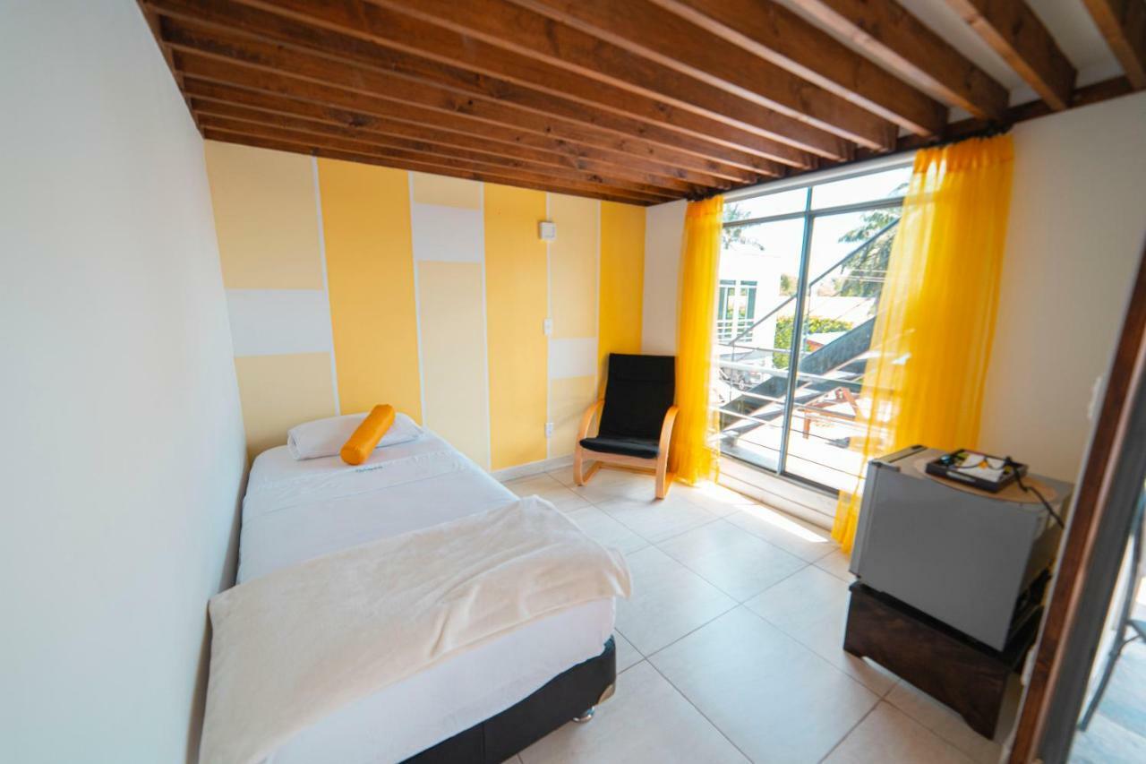 Hotel Syvanna Wellness And Spa Cerritos ภายนอก รูปภาพ